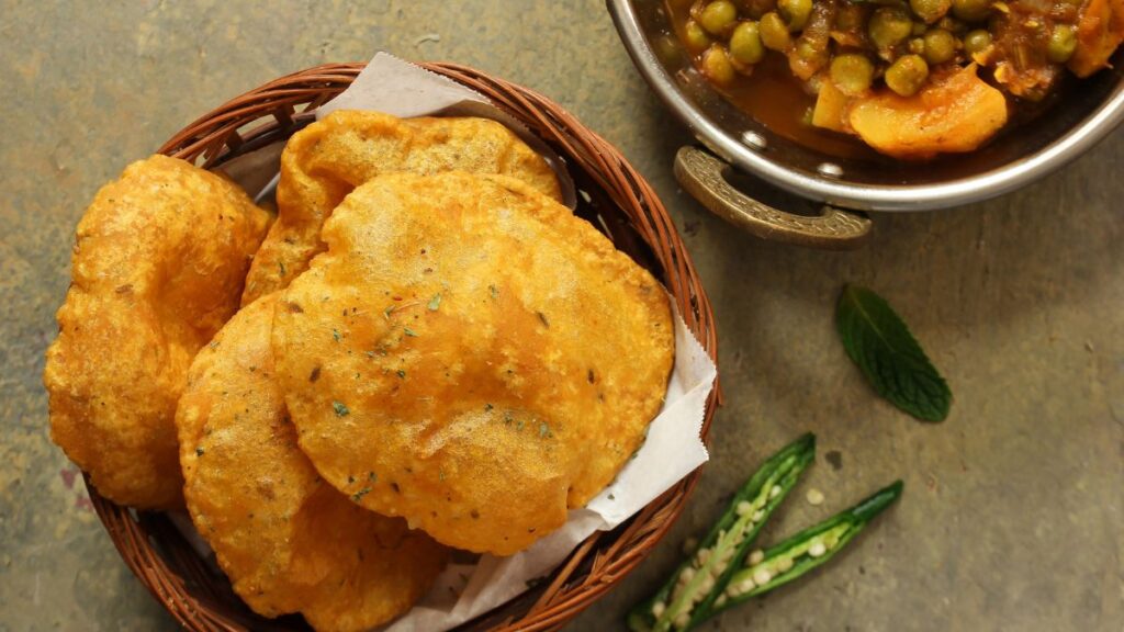बाहर का खाना